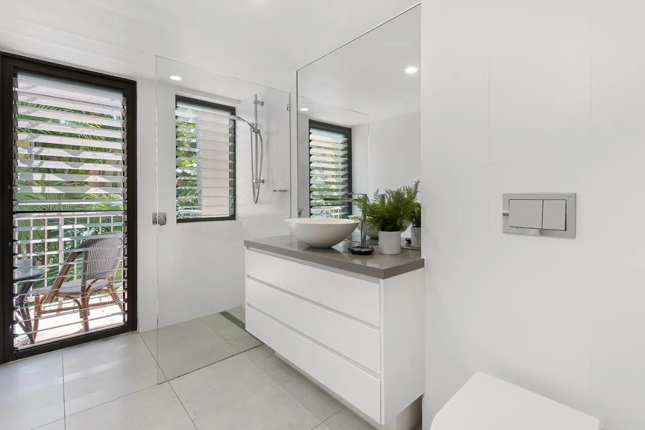 Holiday home Stylish Beach Serenity, Naousa 5 Villa Noosa Heads Australia