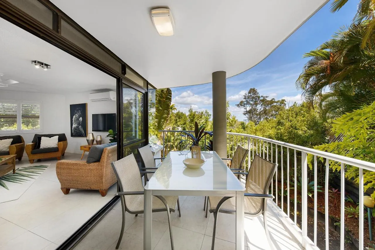 Stylish Beach Serenity, Naousa 5 Villa Noosa Heads Australia